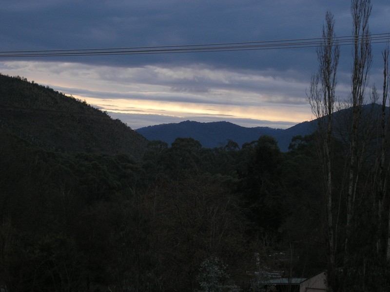 2 Clarkes Lane, Wandiligong VIC 3744