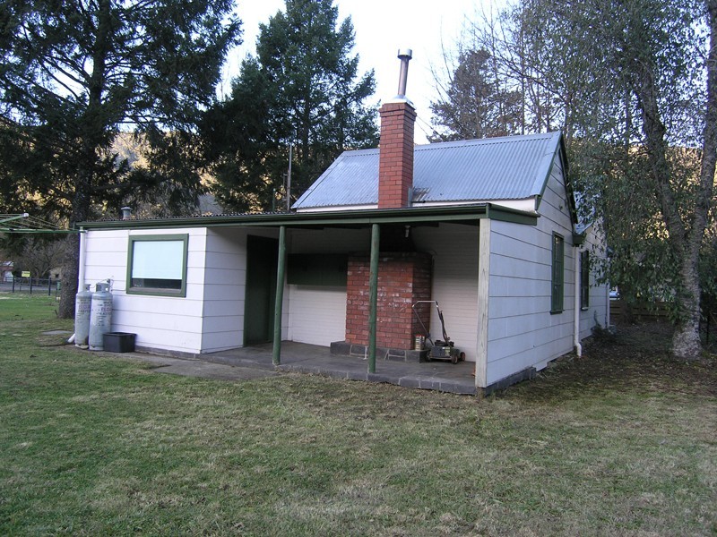 230 Great Alpine Rd, Harrietville VIC 3741