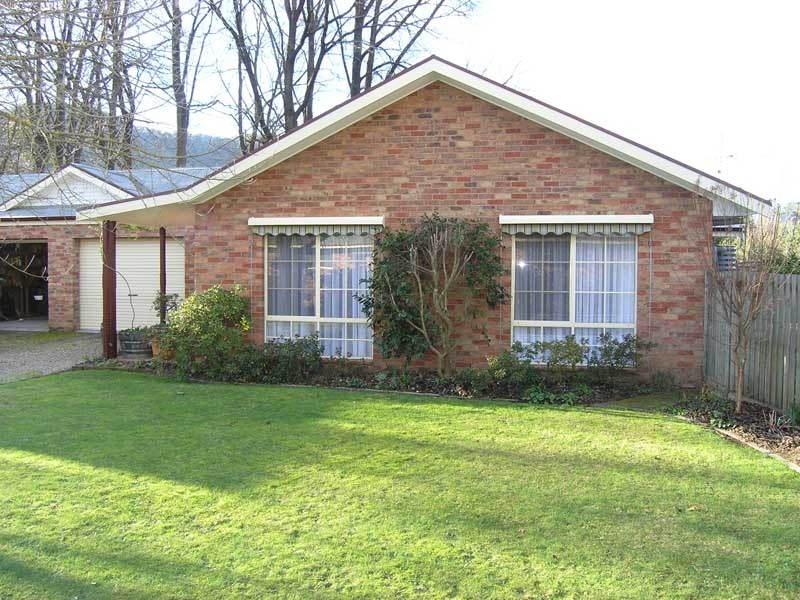 5/99-103 Delany Avenue, Bright VIC 3741