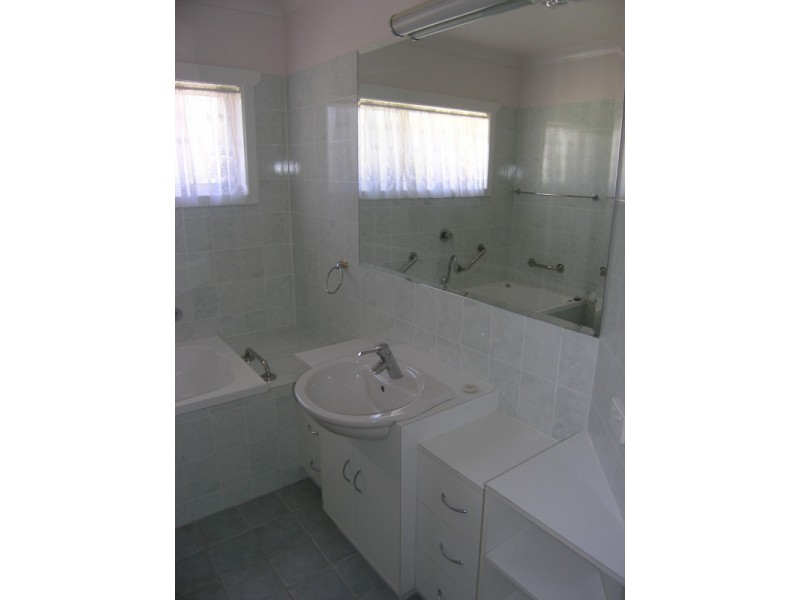 5/99-103 Delany Avenue, Bright VIC 3741