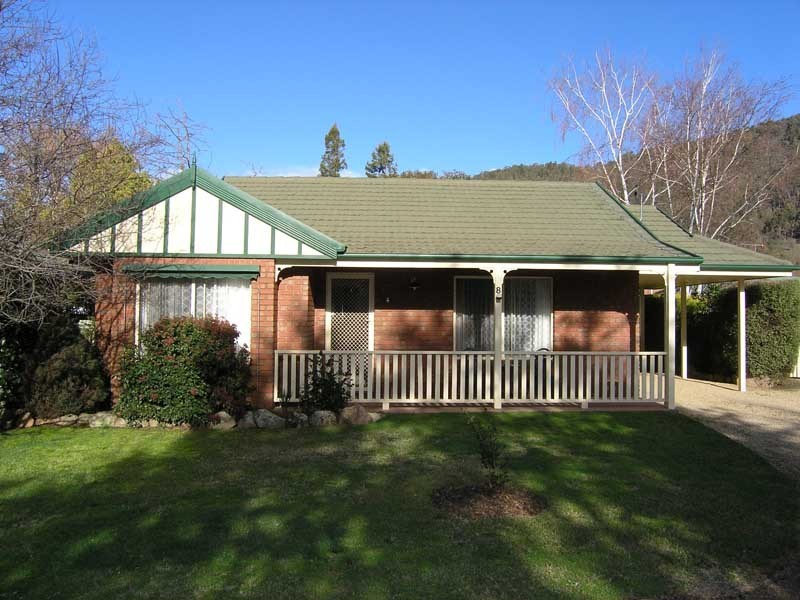 8/16-20 Gavan Street, Bright VIC 3741