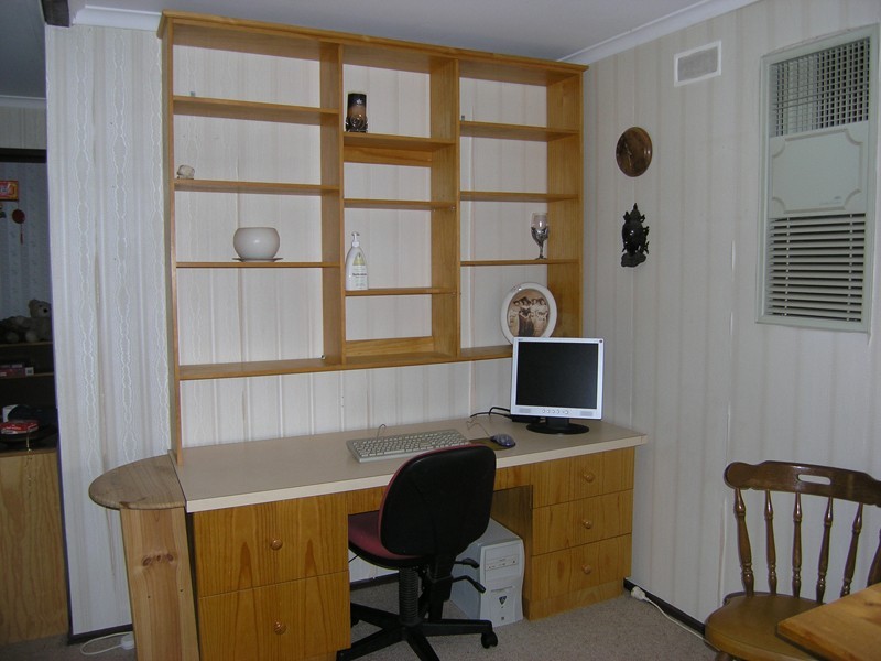 18 Wallace Drive, Buckland VIC 3740