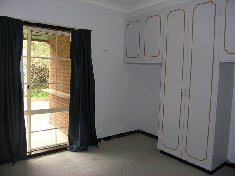 2 James Close, Bright VIC 3741