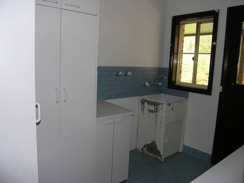 2 James Close, Bright VIC 3741