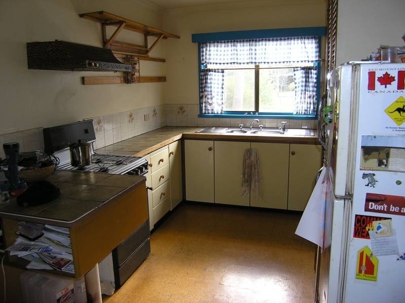 13 Pine Court, Freeburgh VIC 3741