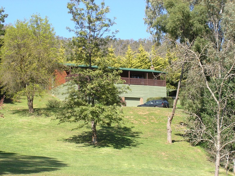 178 Delany Avenue, Bright VIC 3741