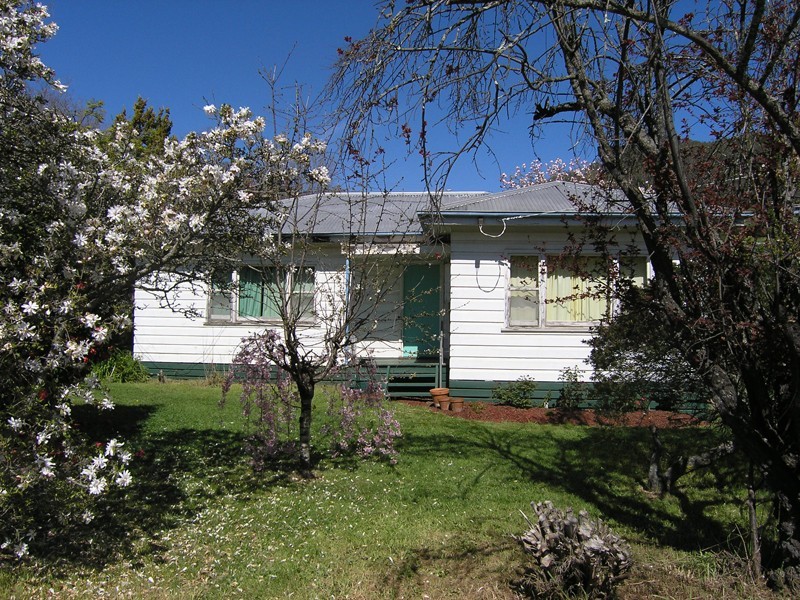 64 Gavan St, Bright VIC 3741