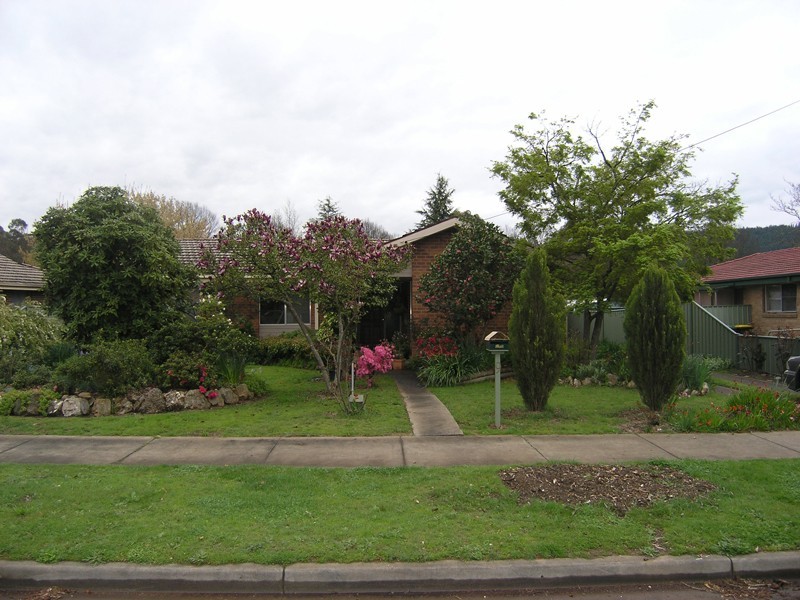9 Thompson Street, Bright VIC 3741