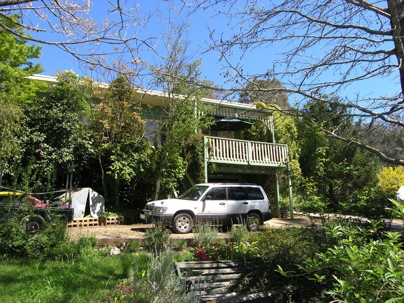 126a Delany Avenue, Bright VIC 3741