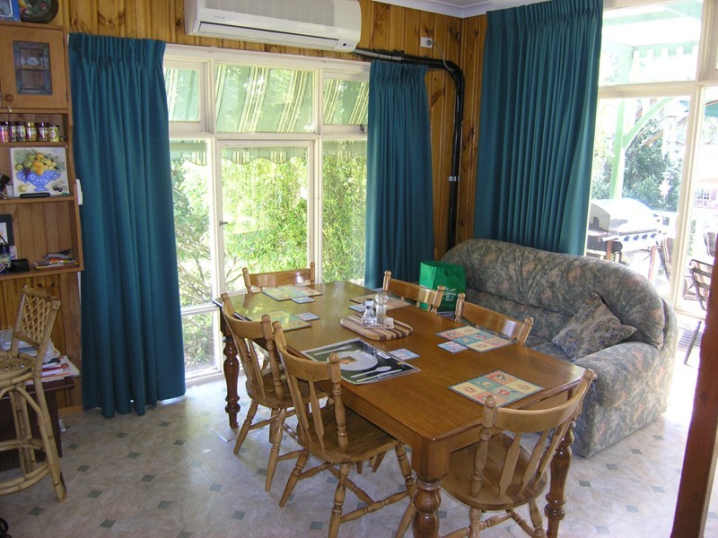 126a Delany Avenue, Bright VIC 3741