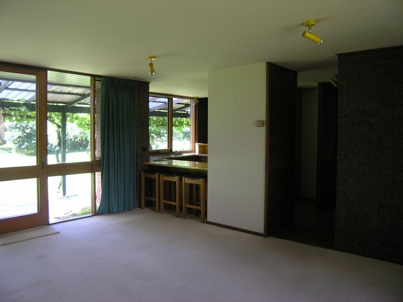 695 Morses Creek Rd, Wandiligong VIC 3744