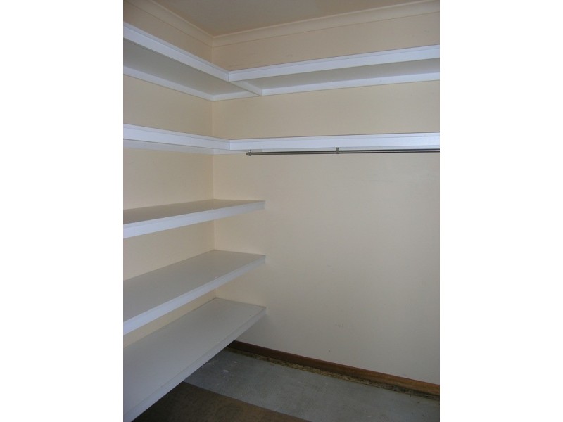 695 Morses Creek Rd, Wandiligong VIC 3744