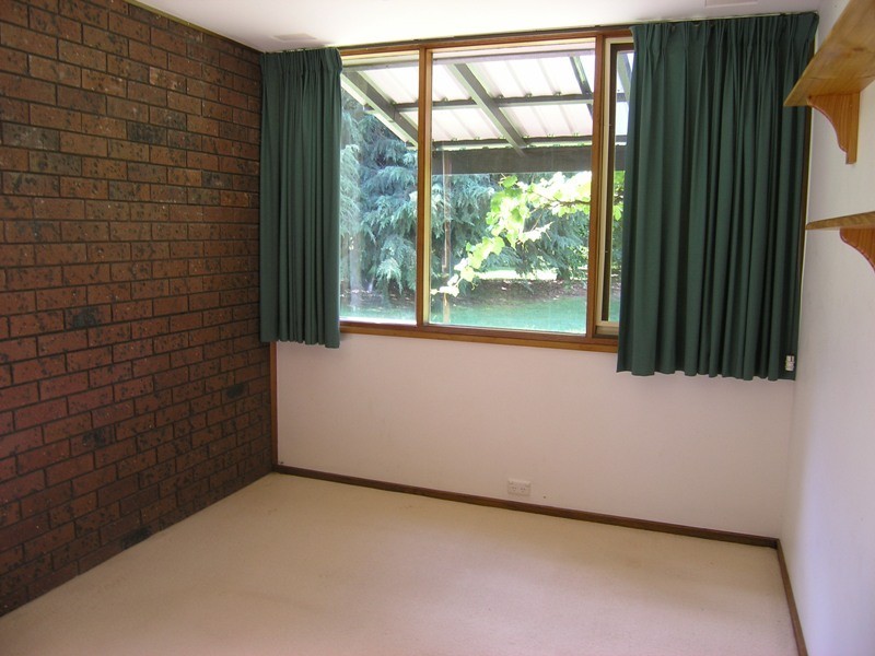 695 Morses Creek Rd, Wandiligong VIC 3744