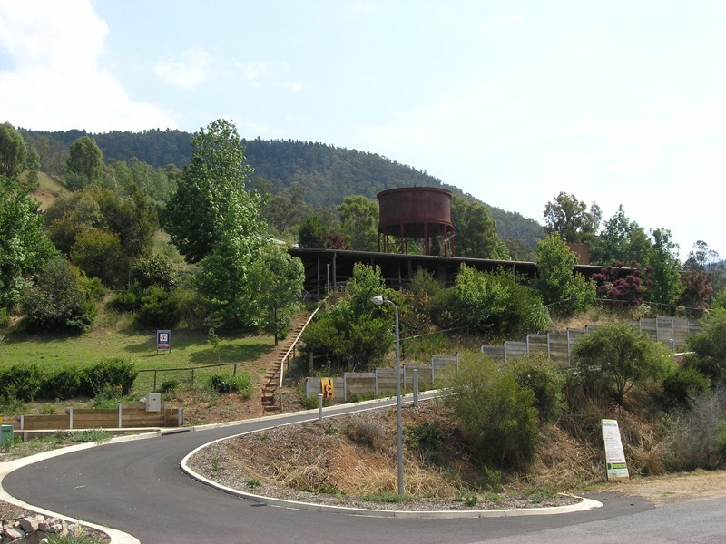 23 Mill Road, Bright VIC 3741