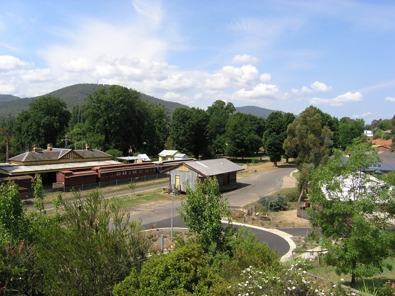23 Mill Road, Bright VIC 3741
