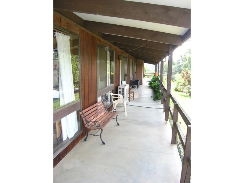 23 Mill Road, Bright VIC 3741