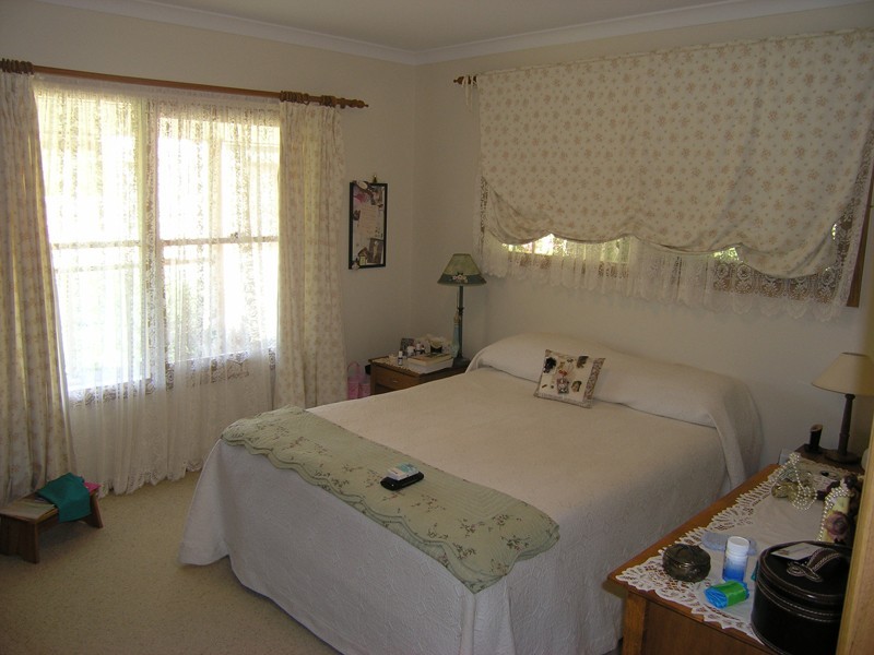 46 School Road, Wandiligong VIC 3744