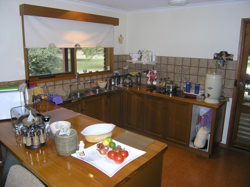 22 Smithy Lane, Wandiligong VIC 3744