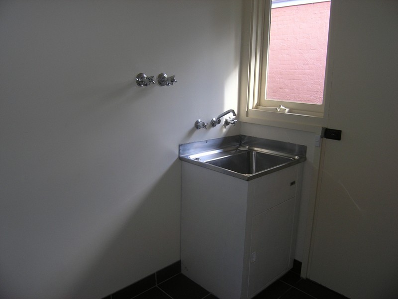 1/17 Wood St, Bright VIC 3741