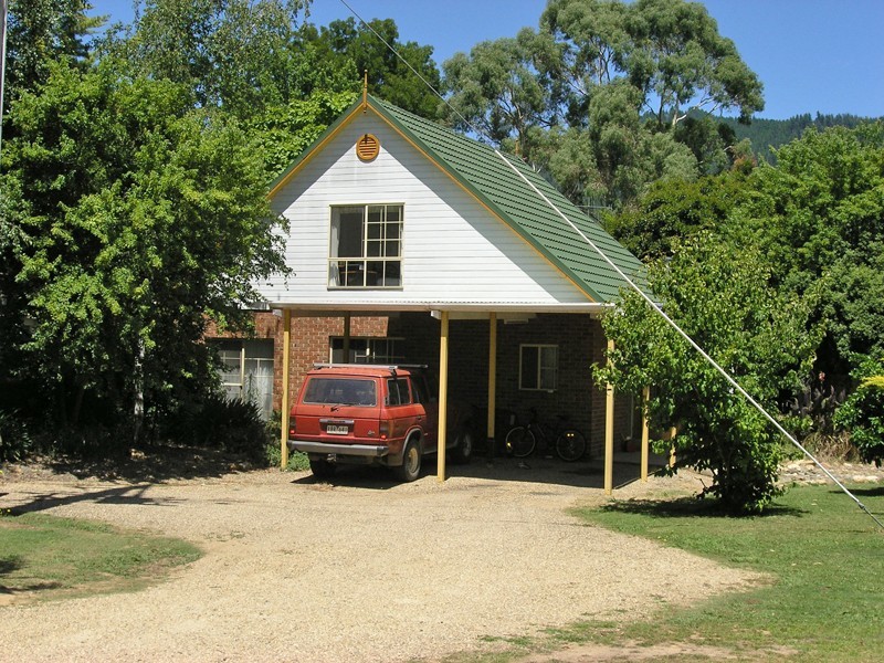 406 Back Porepunkah Road, Bright VIC 3741