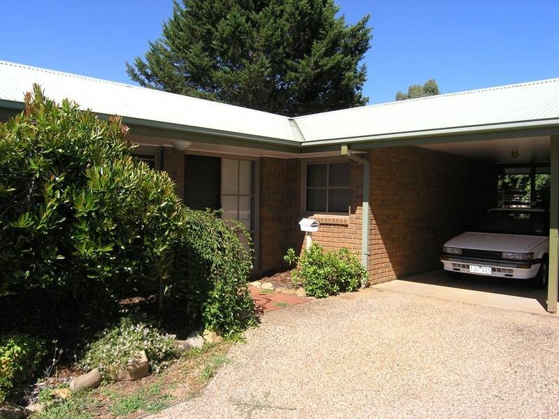 3/16 Park St, Bright VIC 3741