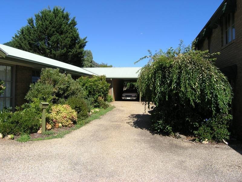 3/16 Park St, Bright VIC 3741