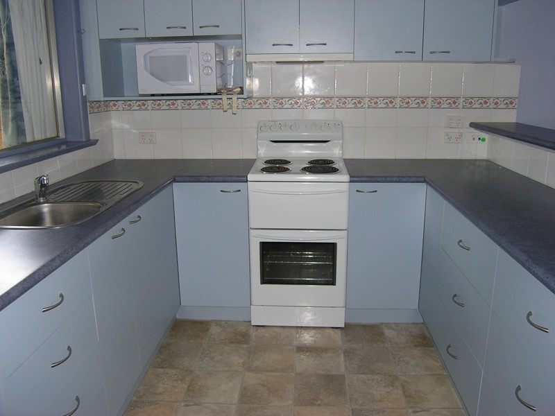 2/56 Mountbatten Avenue, Bright VIC 3741