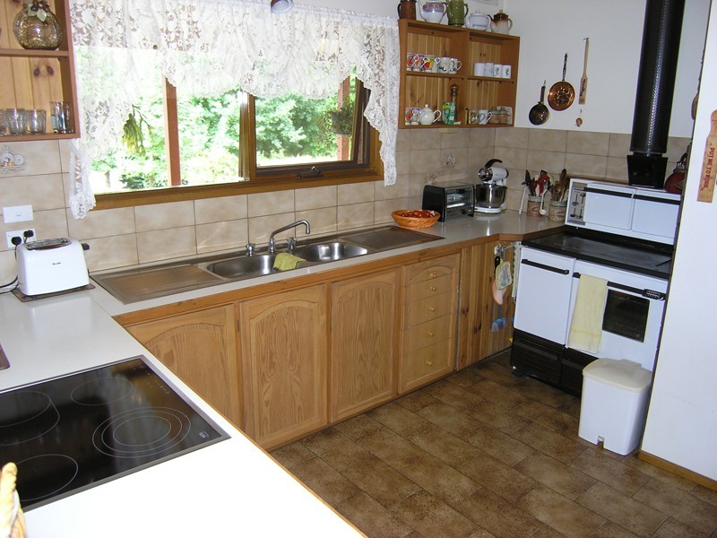 118 Growlers Creek Road, Wandiligong VIC 3744