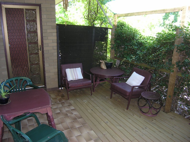 17 Mountbatten Avenue, Bright VIC 3741