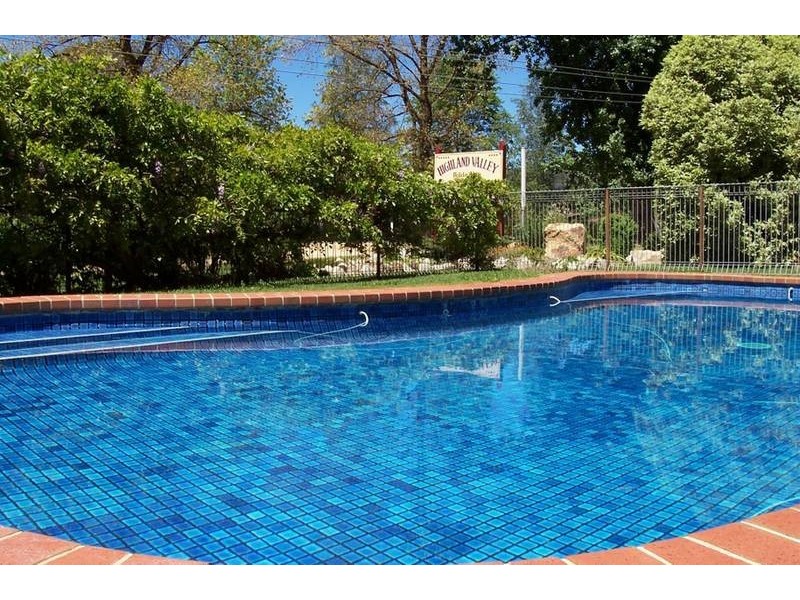 14 Gavan Street, Bright VIC 3741