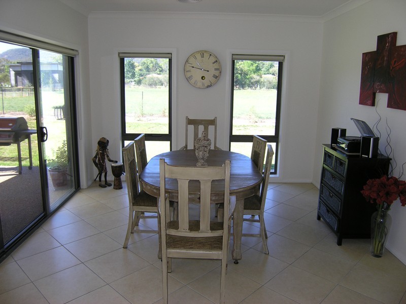 12 Ashwood Avenue, Bright VIC 3741