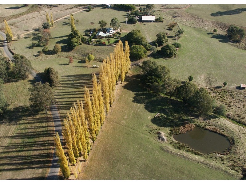 924 Morses Creek Road, Wandiligong VIC 3744