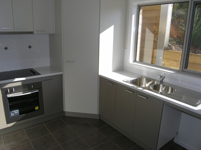 15 Kilfinan Crescent, Bright VIC 3741