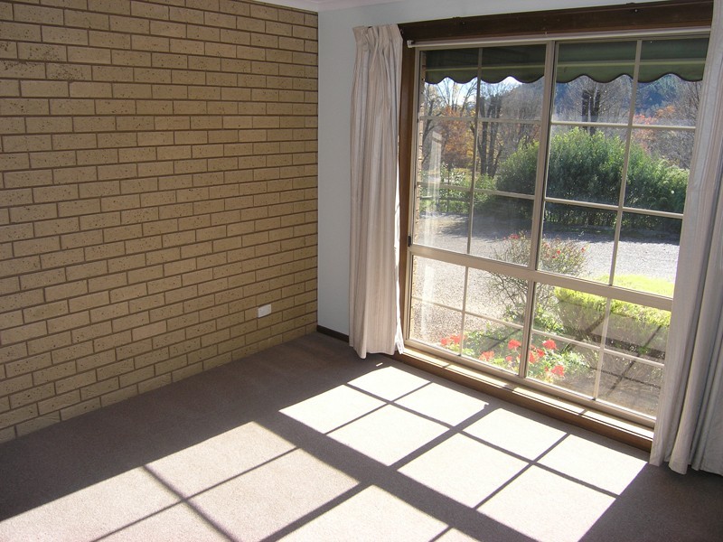 7/3-5 Church St, Bright VIC 3741