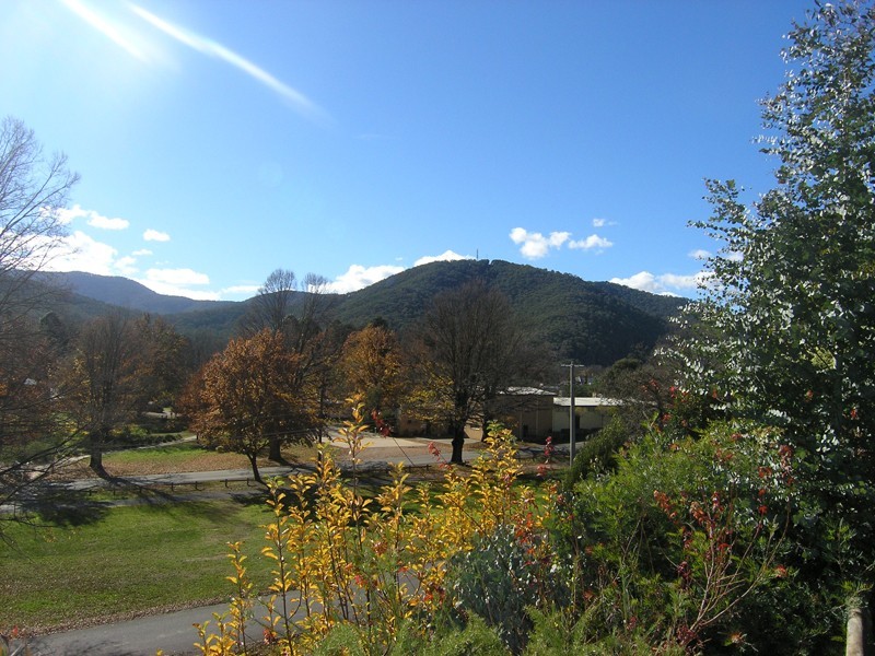 7/3-5 Church St, Bright VIC 3741