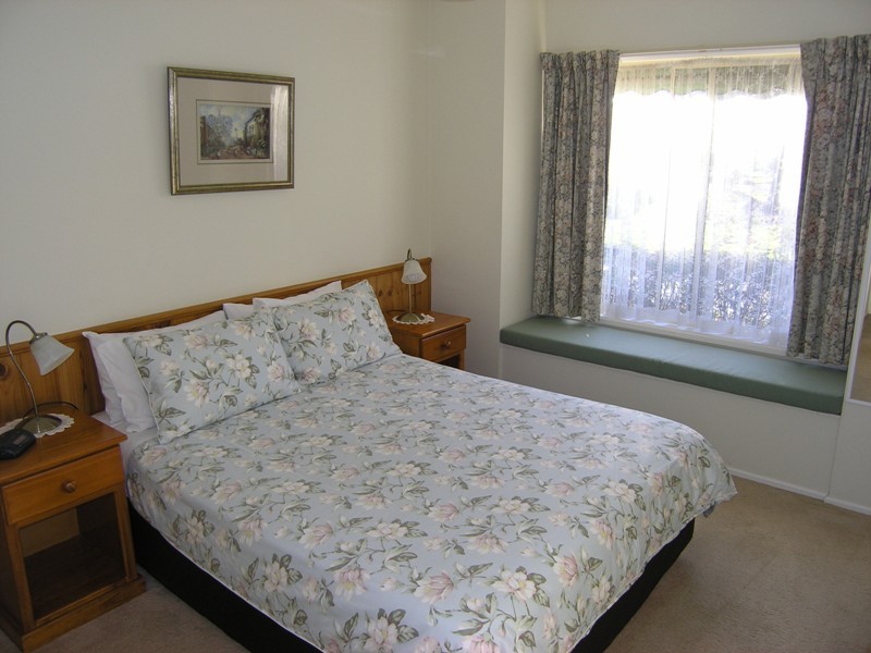 9/16-20 Gavan Street, Bright VIC 3741