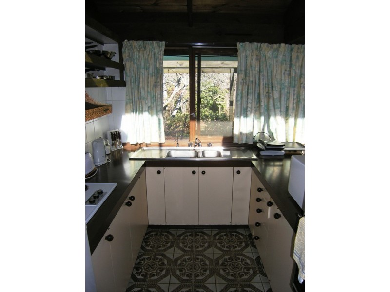 24-26 Showers Avenue, Bright VIC 3741