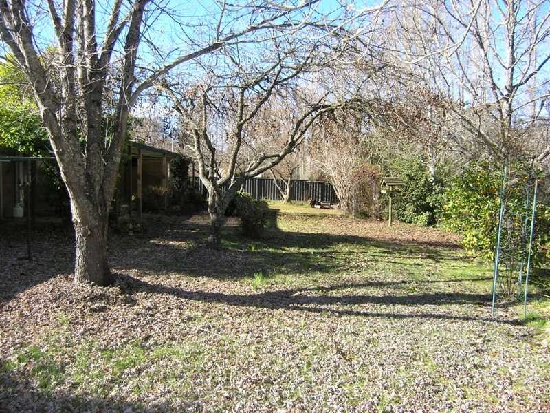 24-26 Showers Avenue, Bright VIC 3741