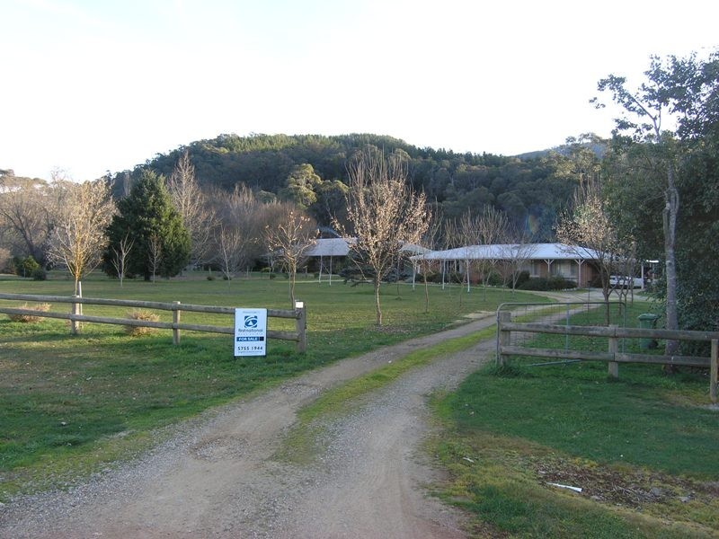 780 Morses Creek Road, Wandiligong VIC 3744