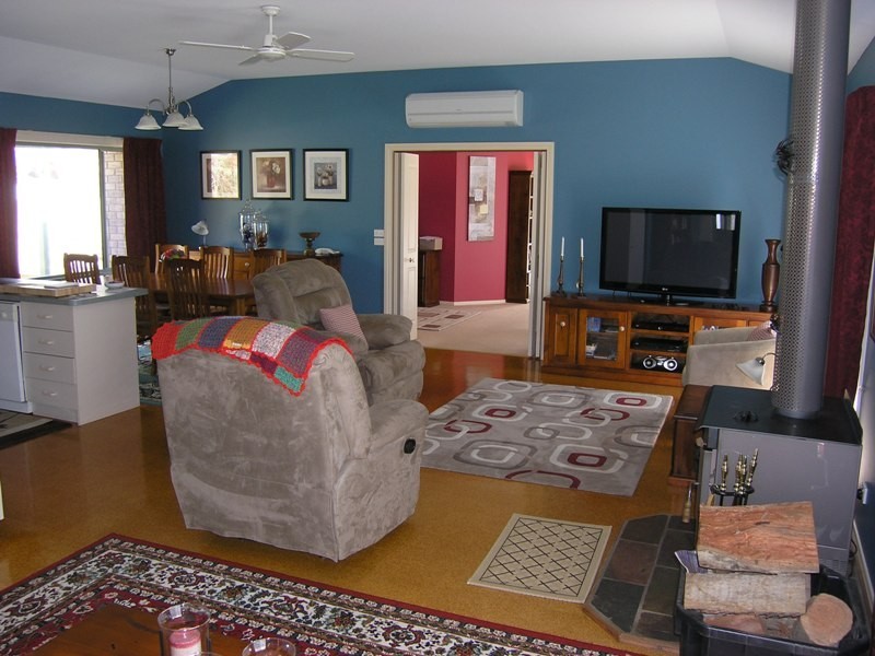 2 Colonial Court, Bright VIC 3741