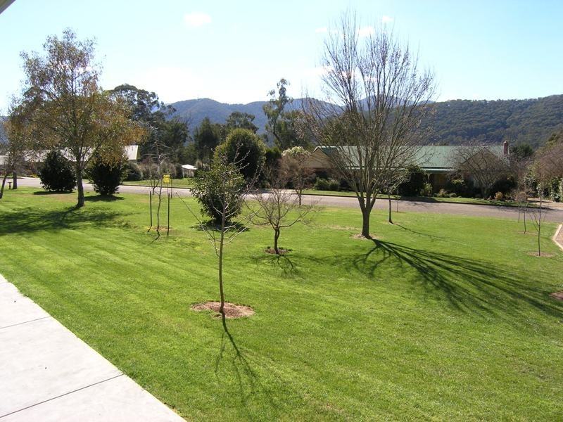 2 Colonial Court, Bright VIC 3741