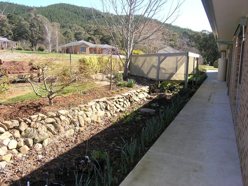 2 Colonial Court, Bright VIC 3741