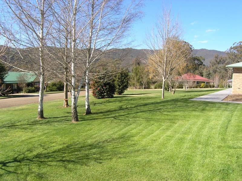 2 Colonial Court, Bright VIC 3741