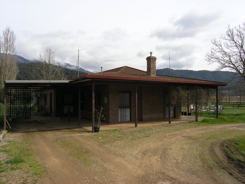 450 Buckland Valley Road, Buckland VIC 3740