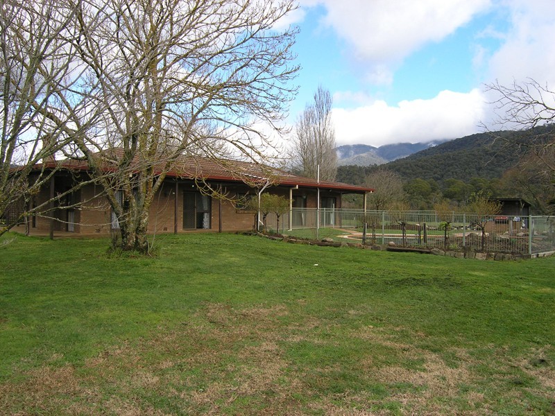 450 Buckland Valley Road, Buckland VIC 3740