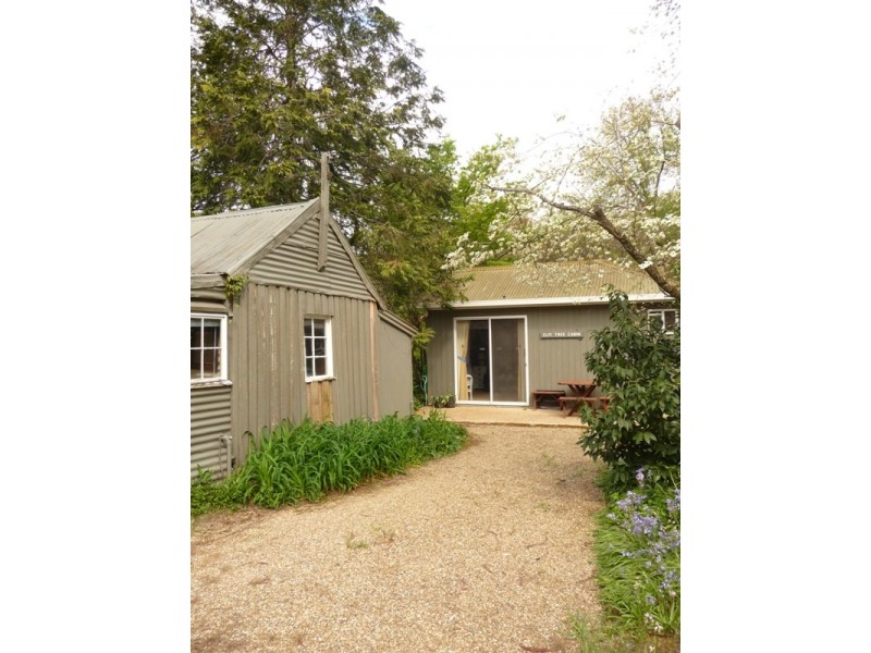 8 Tyntynder Lane, Bright VIC 3741