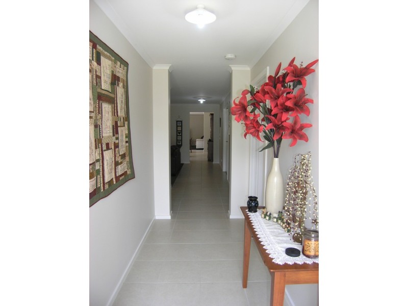 1 Norman Court, Bright VIC 3741