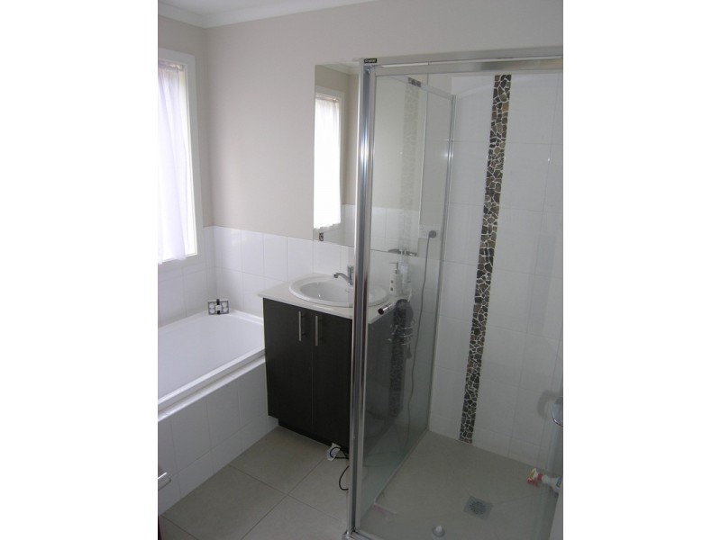 1 Norman Court, Bright VIC 3741