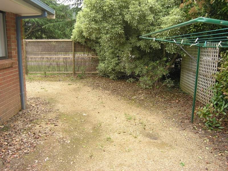 1/94 Delany Avenue, Bright VIC 3741