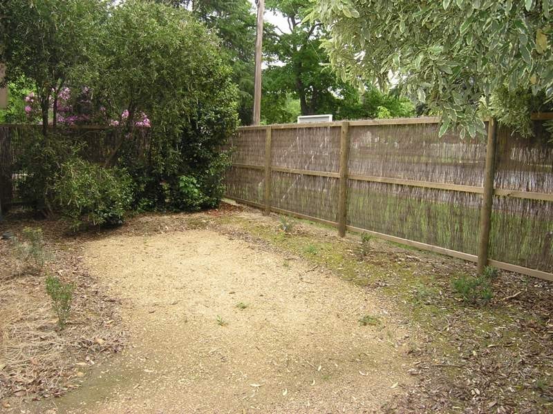 1/94 Delany Avenue, Bright VIC 3741